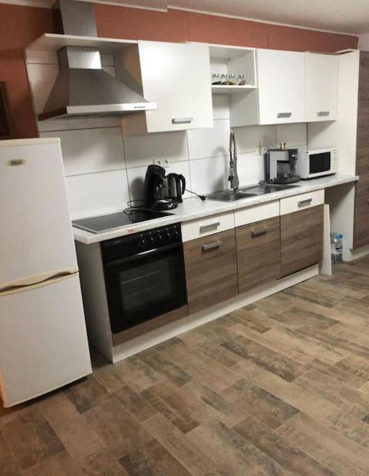 Ferienwohnung Nks In Bachem Esterno foto